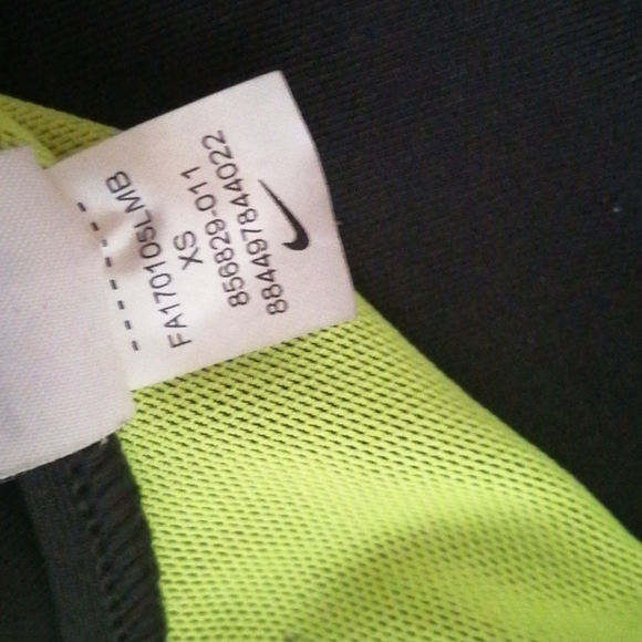 NIKE workout bra - Picture 4 of 4